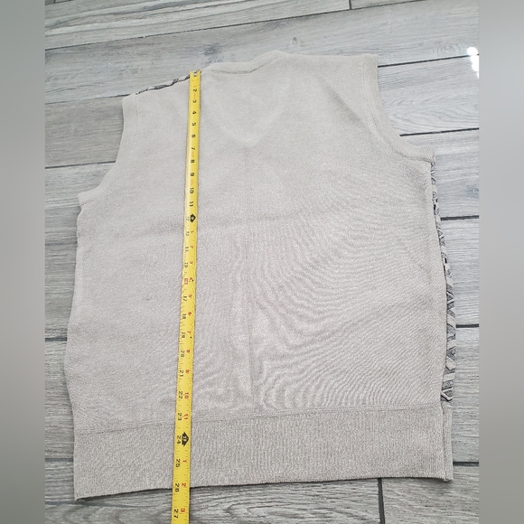 men' cream beige tan basic classic sleeveless V-neck ribbed vest M • bundle of 2 - Picture 8 of 8
